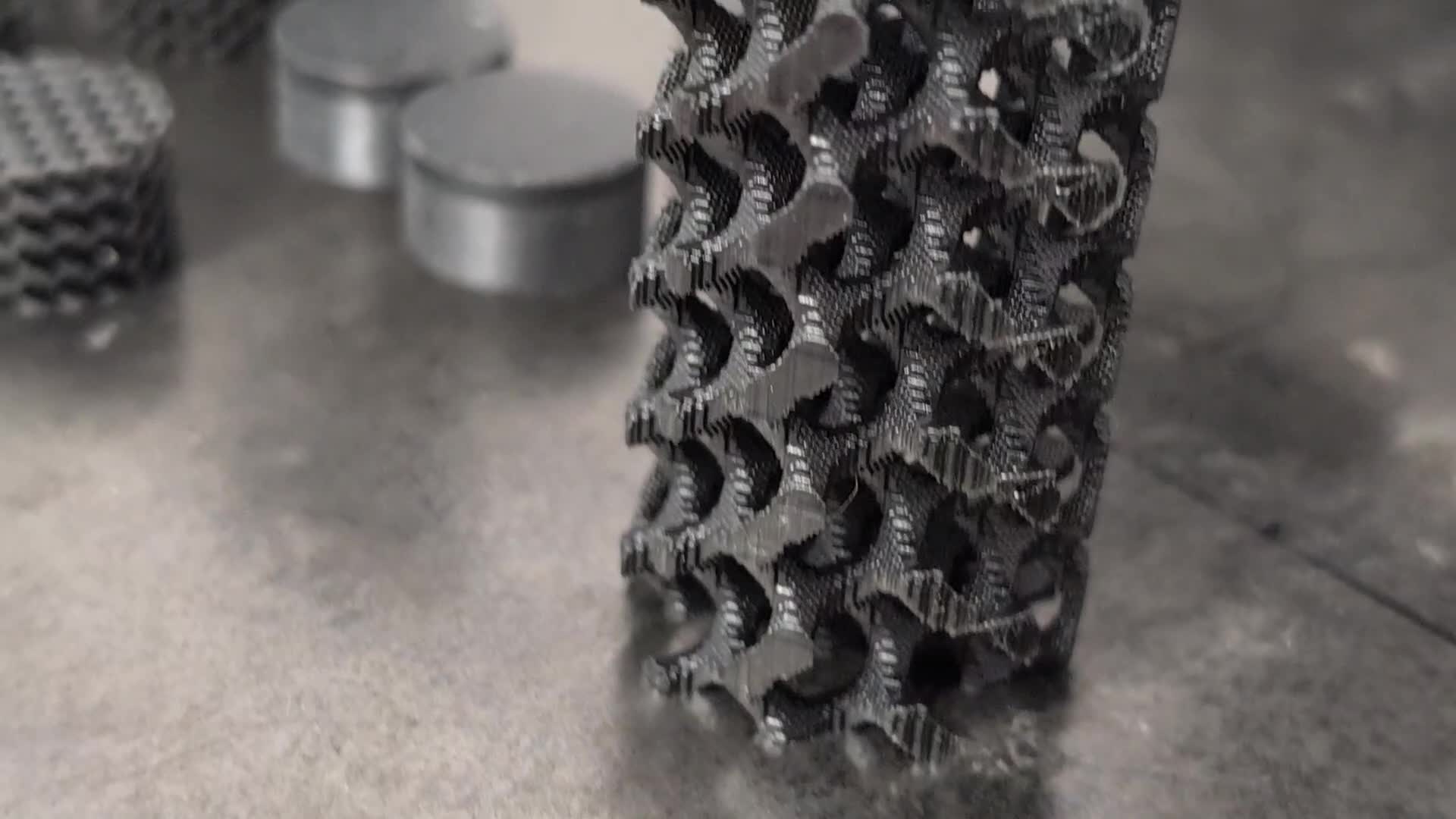 Estructura impresa en 3D sometida a estudio en el laboratorio